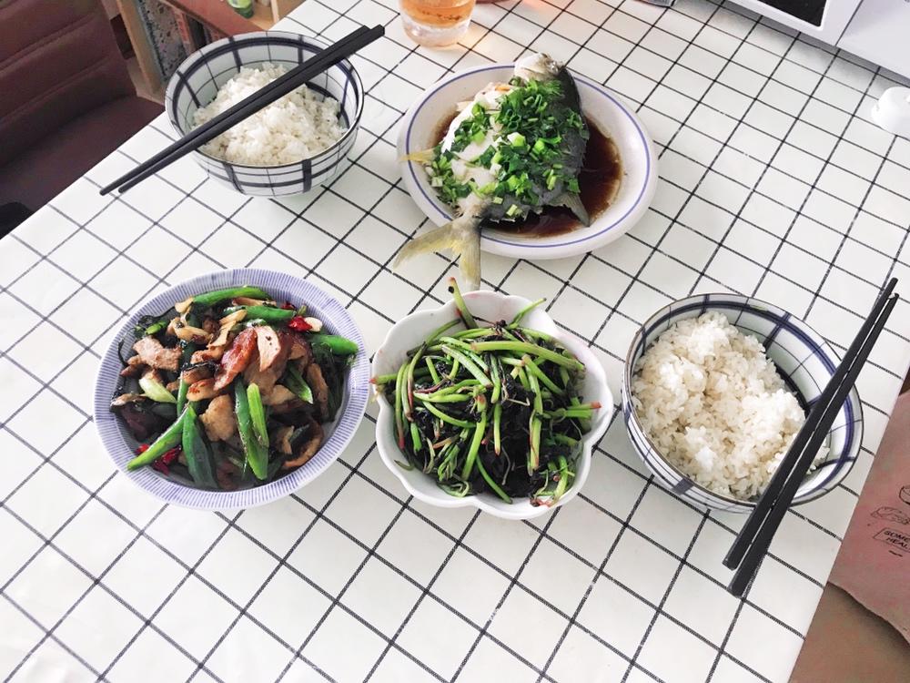 小言家两个人的饭