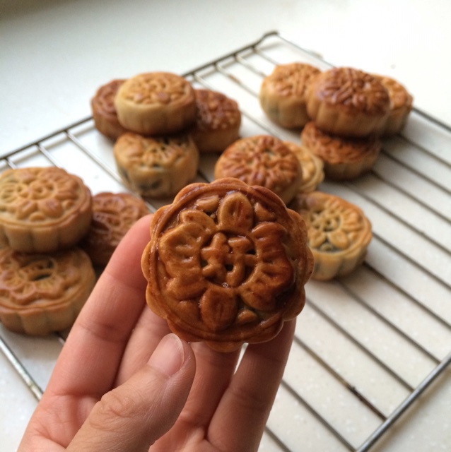 广式枣泥月饼