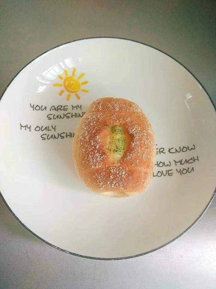 可爱哒小胖砸‼️葱香芝士火腿面包🥯