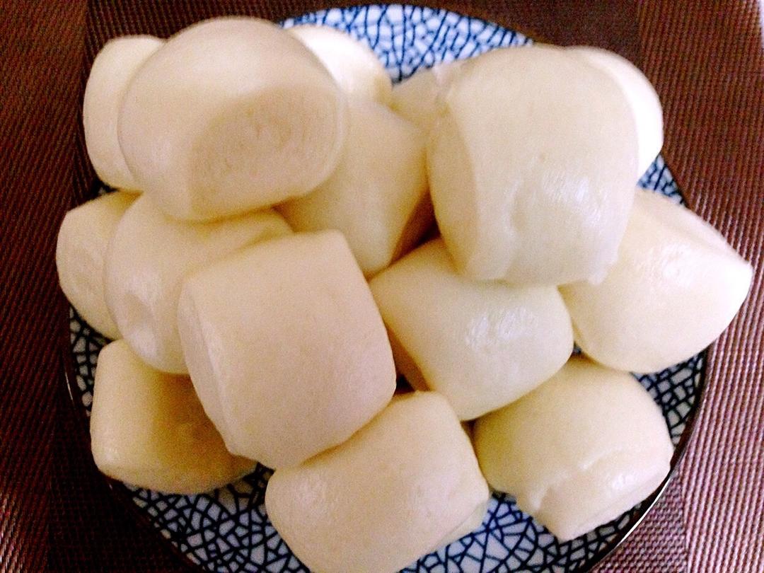 青葱人生做的牛奶小馒头