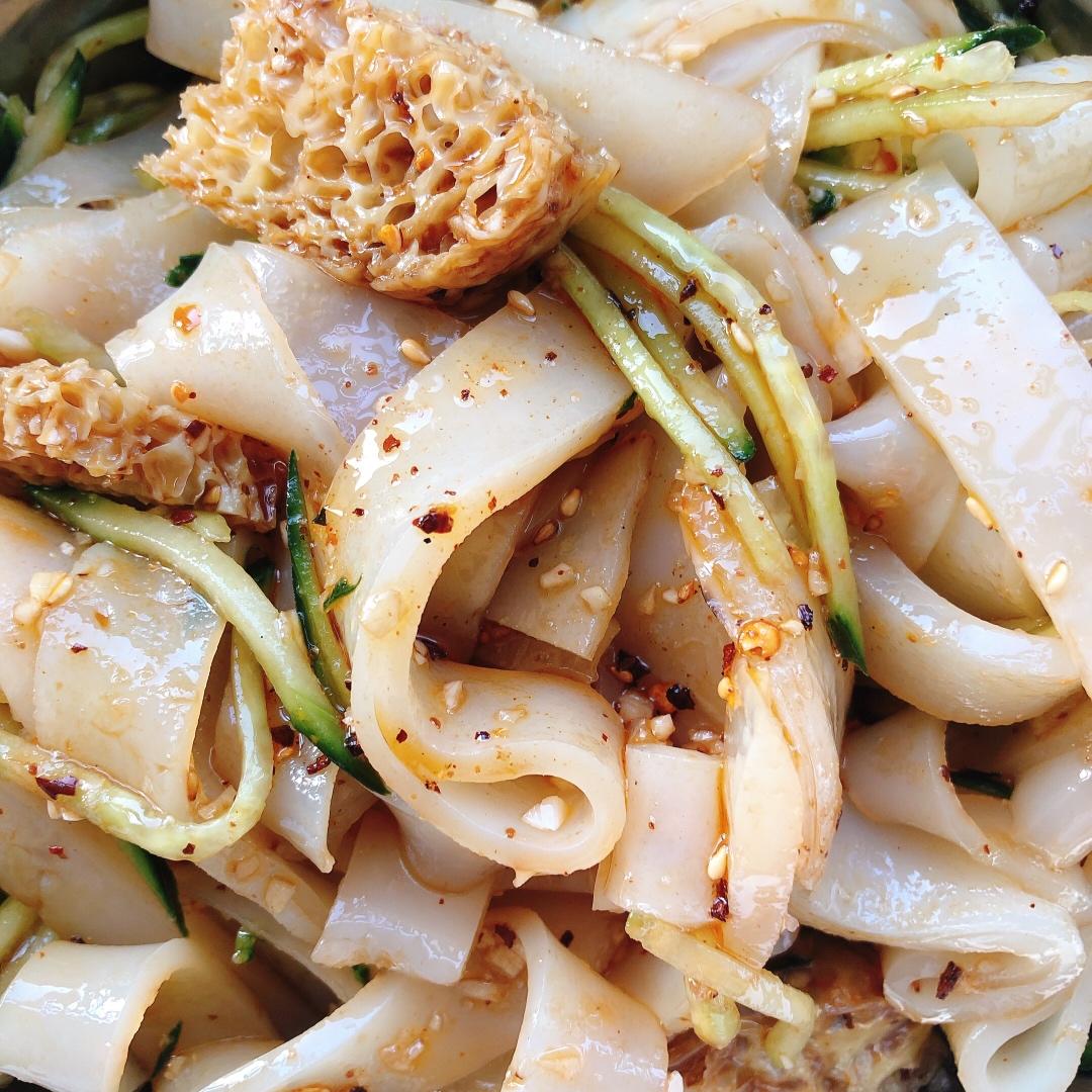 家庭版凉皮，面皮的做法