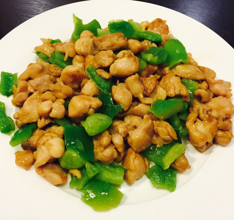 青椒炒鸡腿肉（大厨级别）