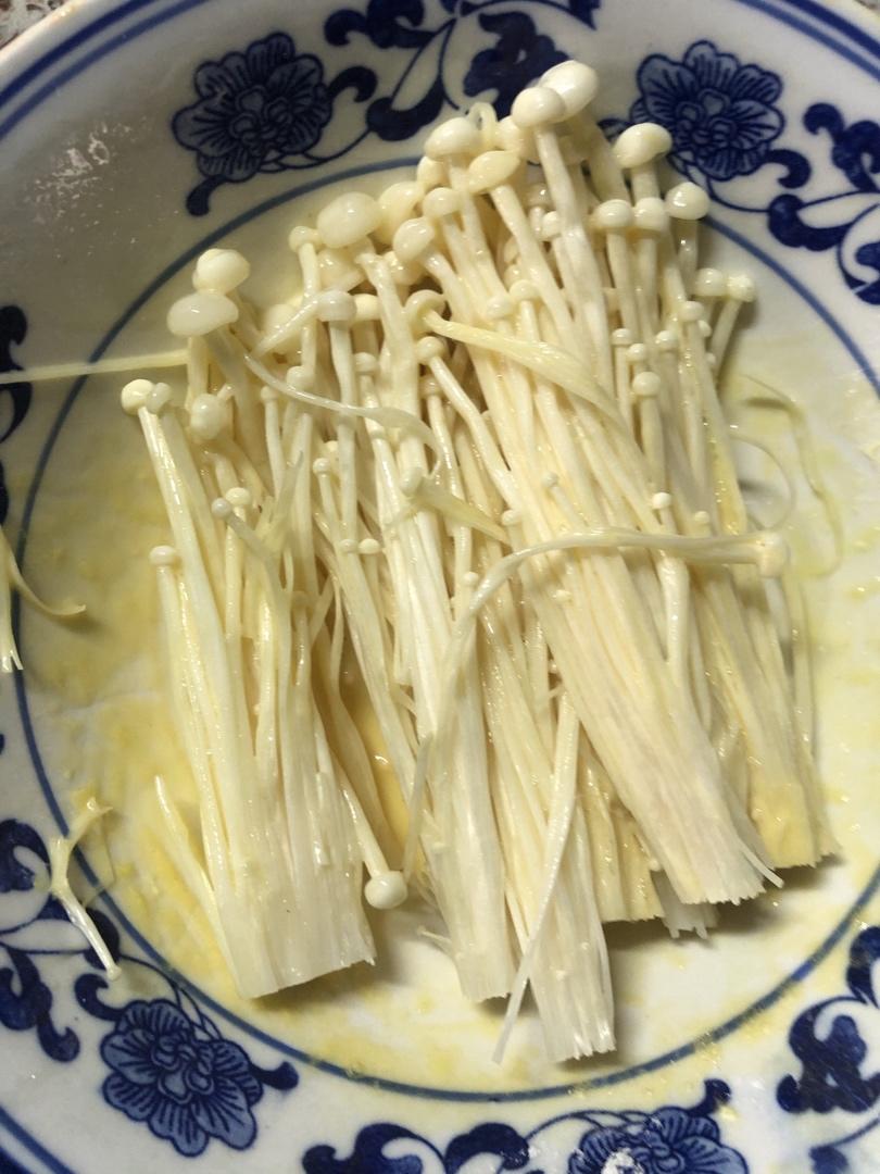 巨香巨酥脆的椒盐金针菇🔥比肉还要好吃百倍