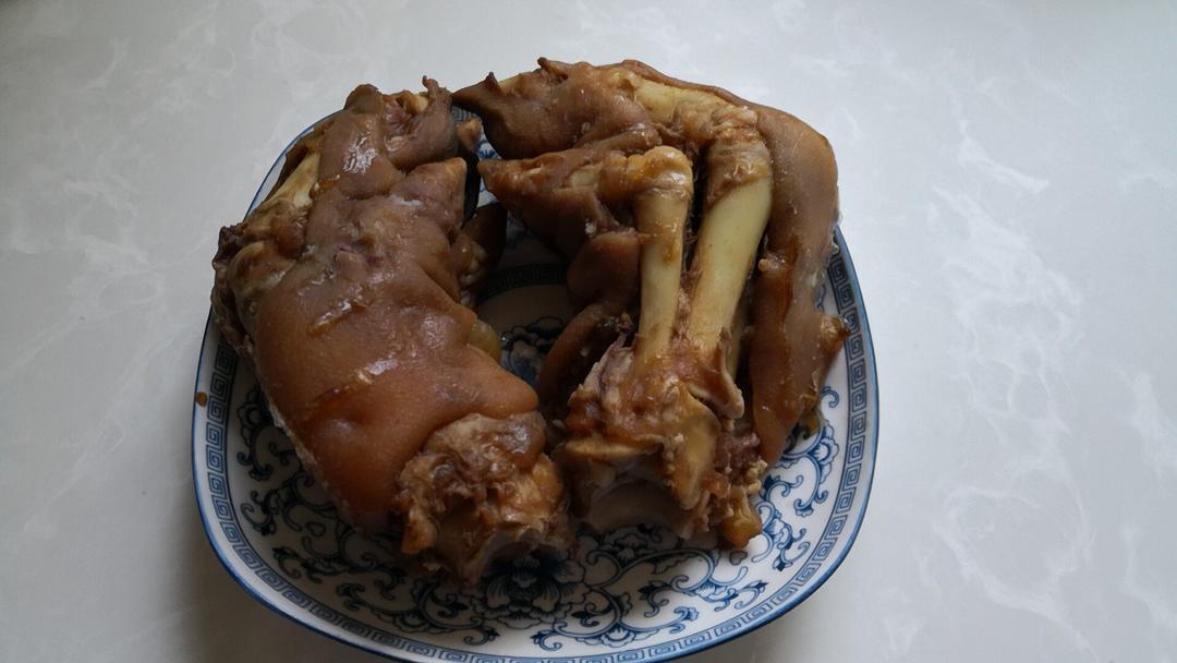 红焖猪蹄