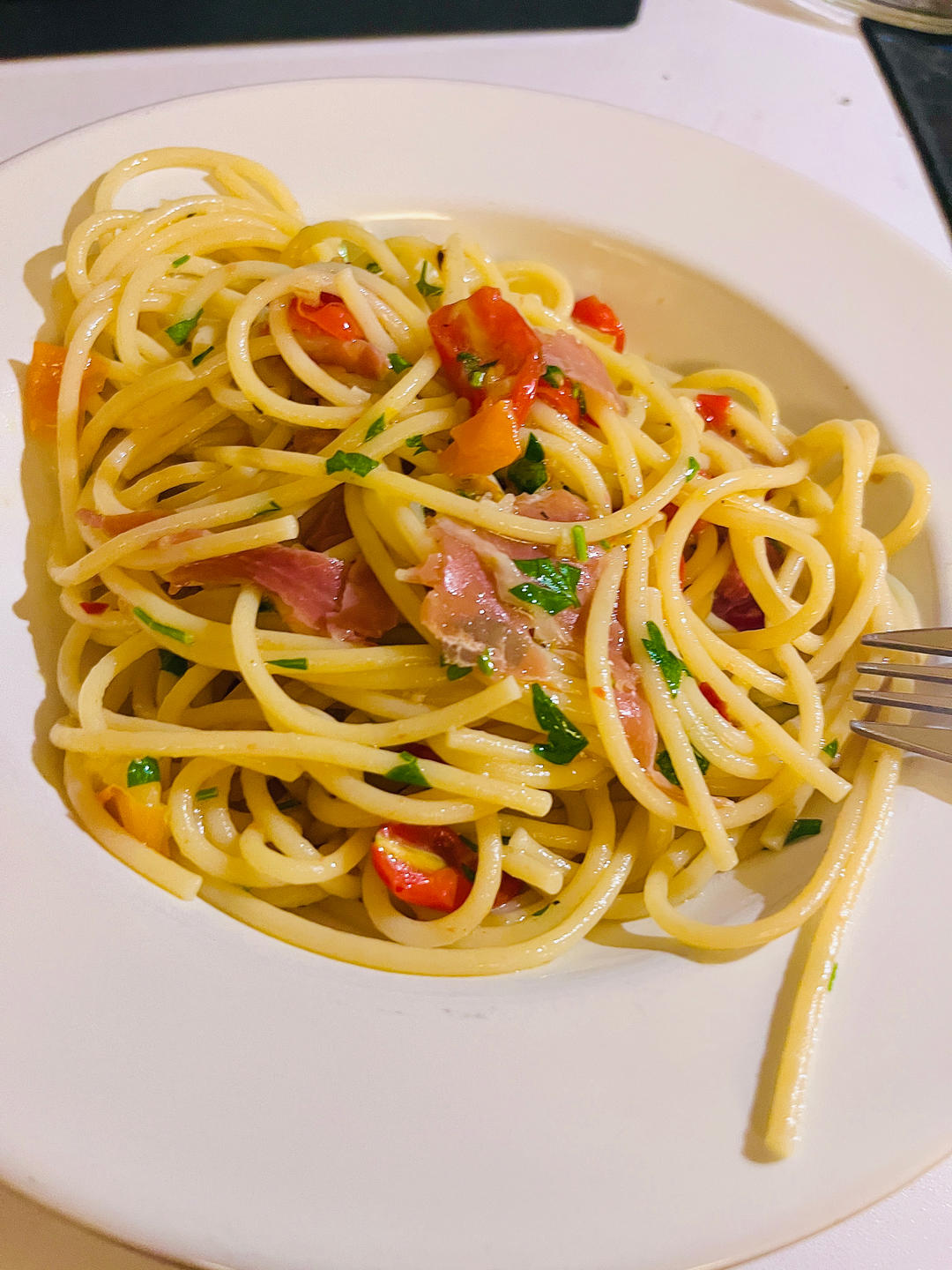 小番茄火腿意面,15分钟快手菜的做法