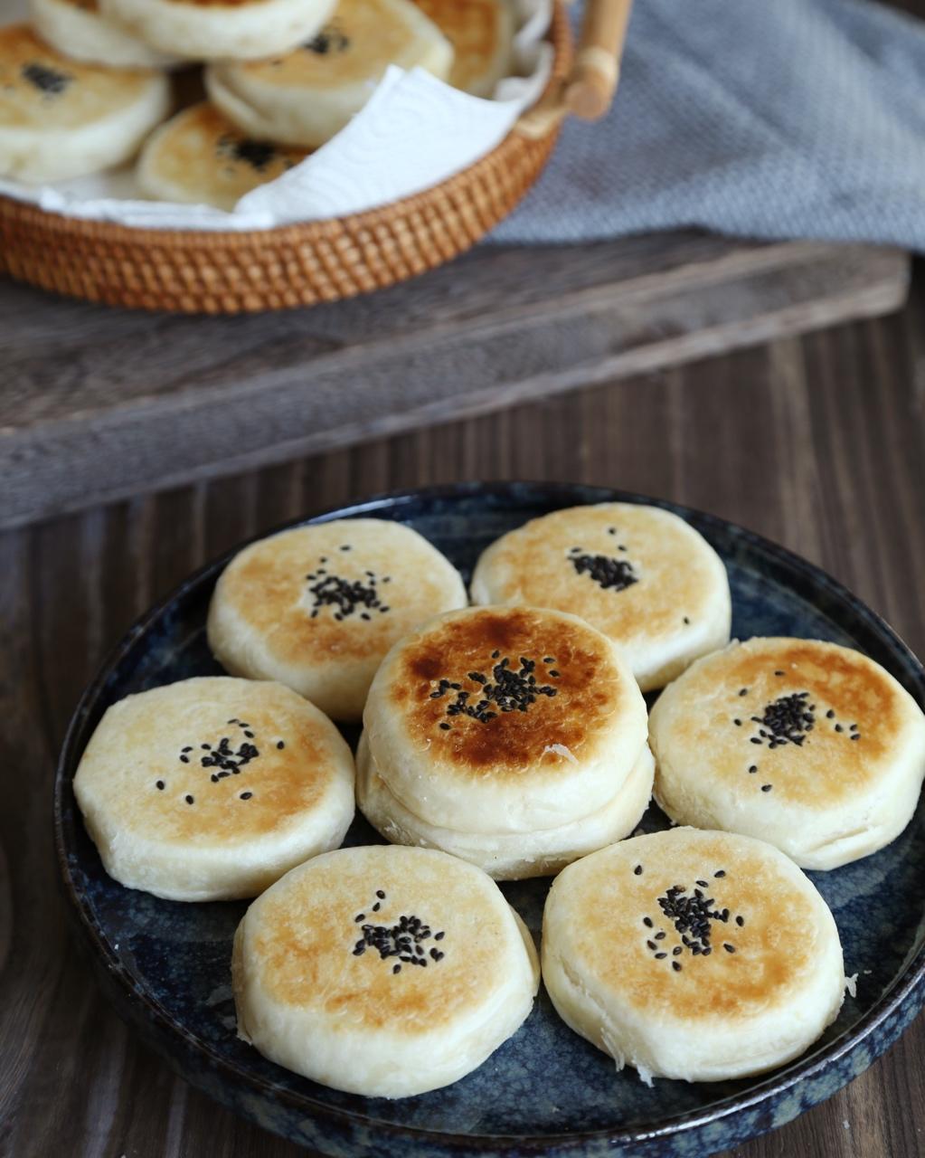 巧手路的清净手作做的堂妈小厨酥皮绿豆饼