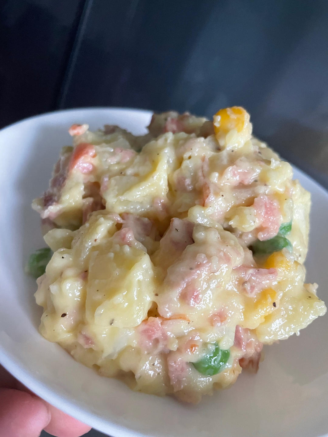 难以抗拒的经典土豆沙拉