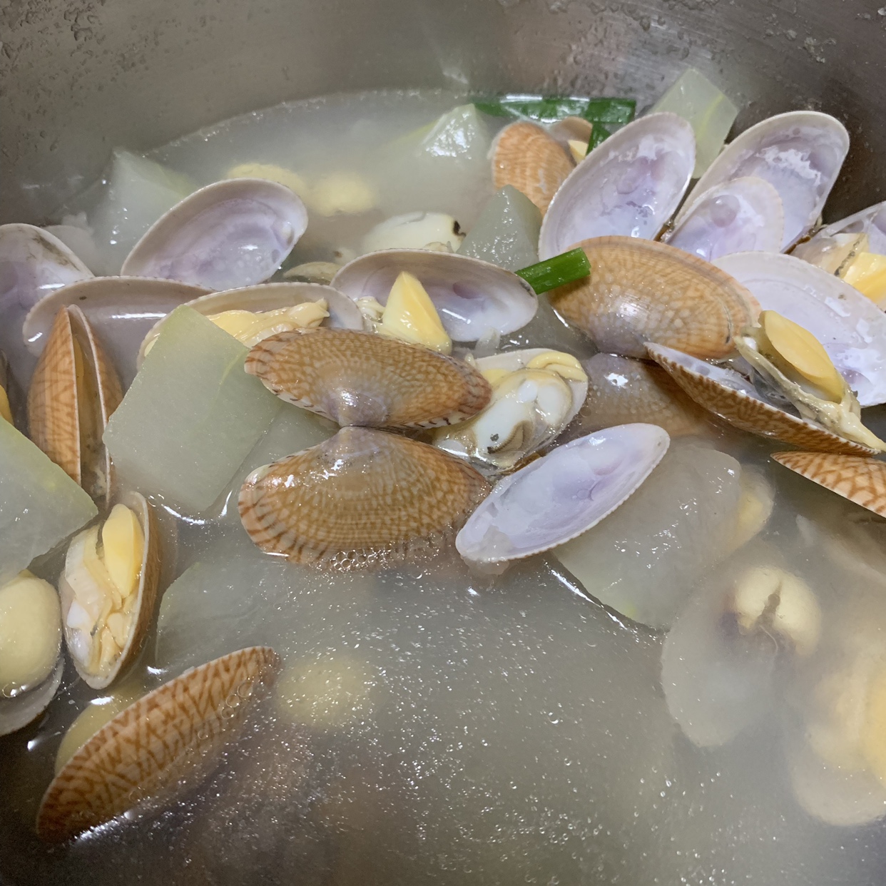 莲子百合花甲汤的做法