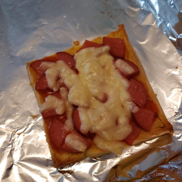 超简单吐司披萨