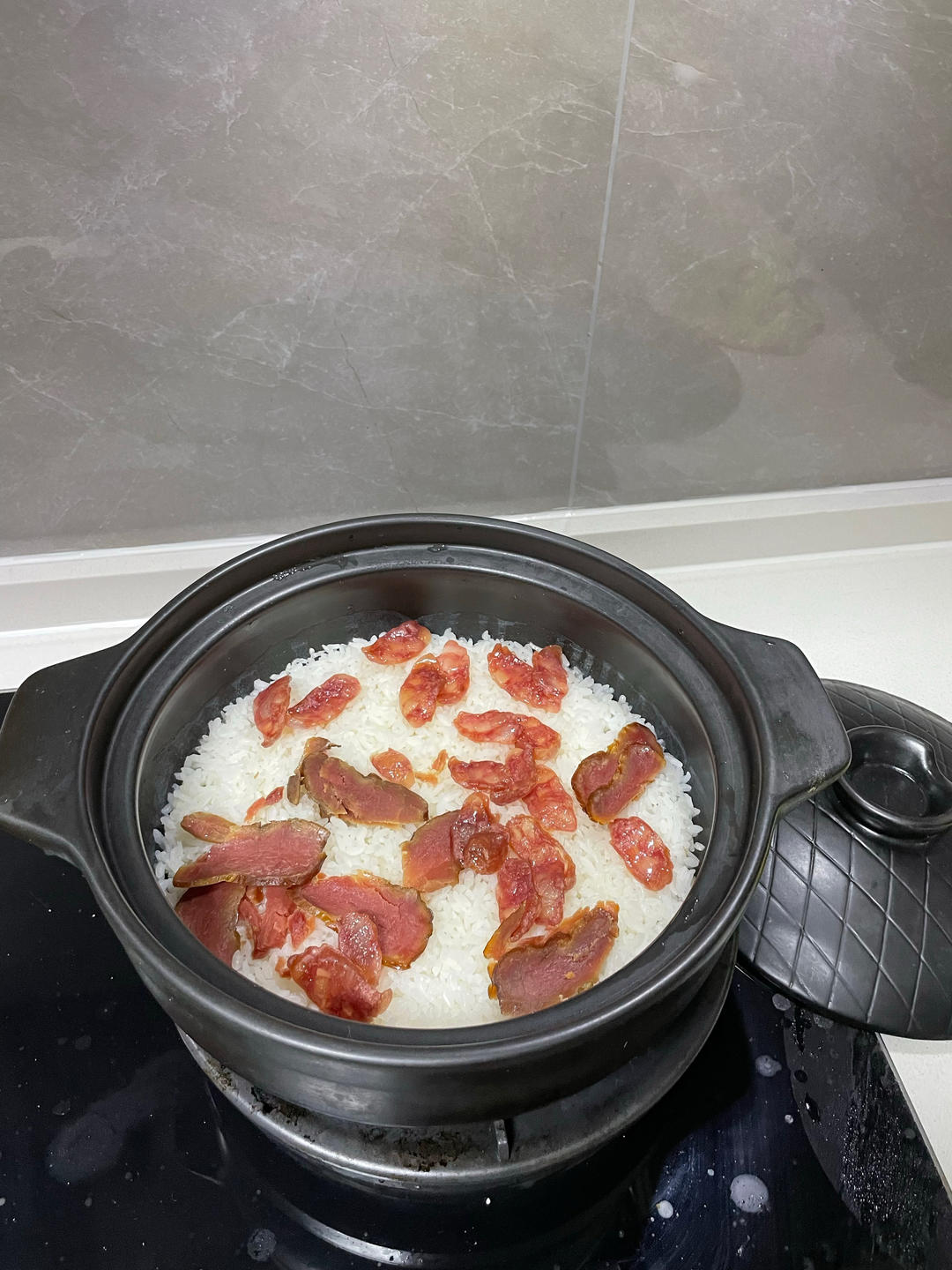 煲仔饭（不用一滴油完美结锅巴）