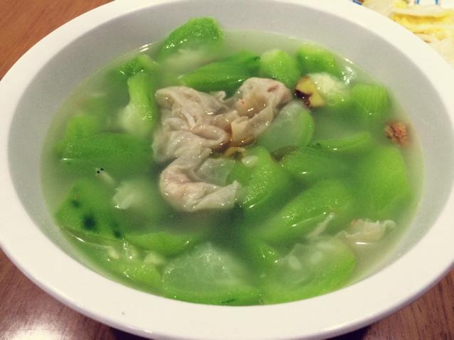 丝瓜燕皮汤的做法