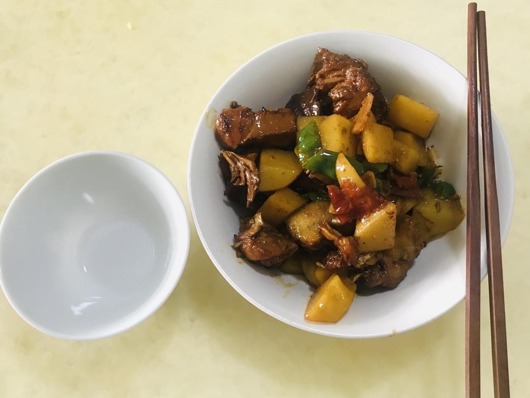 新疆大盘鸡 一个人的小盘鸡