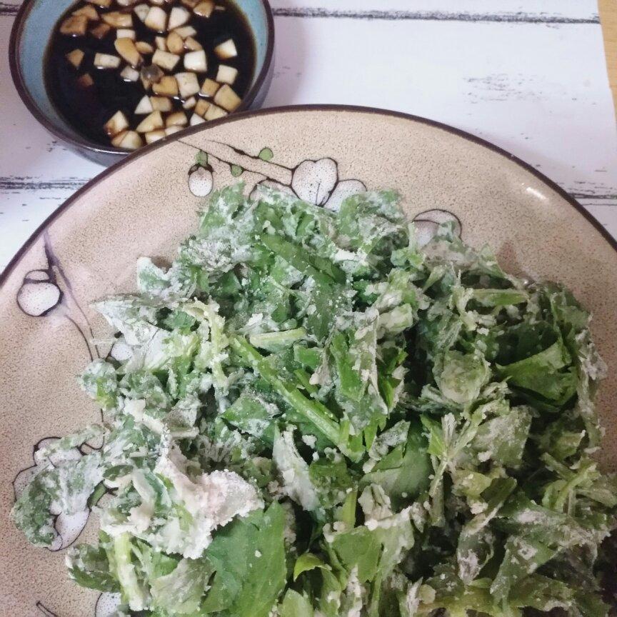 粉蒸茼蒿/芹菜叶