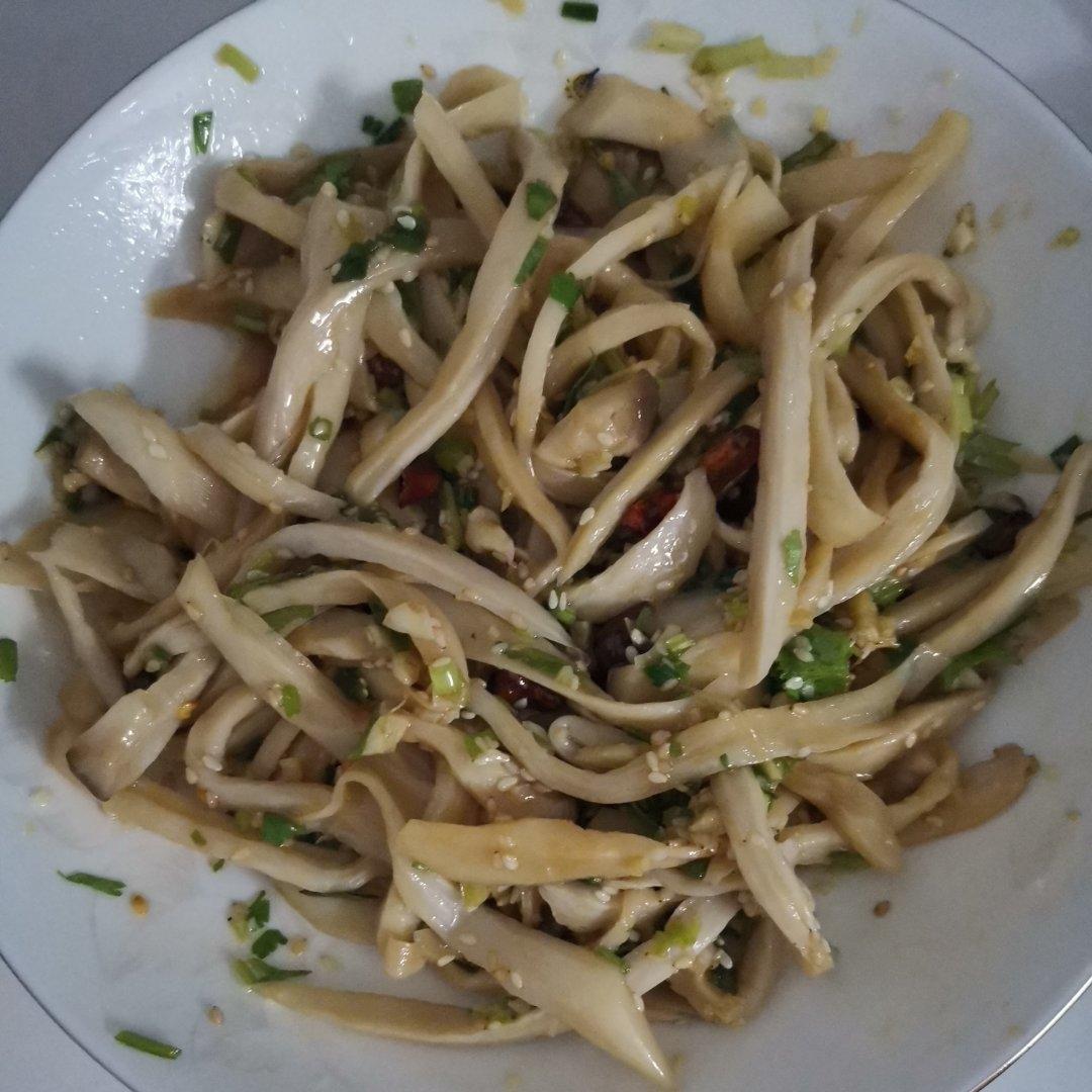 比吃肉还香的凉拌菜，酸辣杏鲍菇