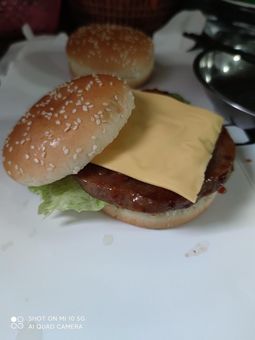 肯德基早餐汉堡轻松在家做 ---『玉米鸡肉汉堡包』