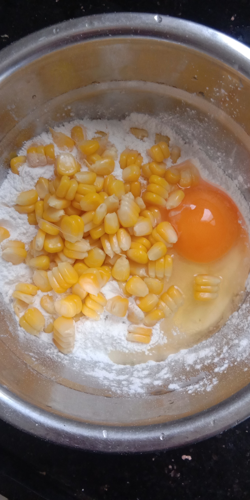 超简单的玉米饼的做法 步骤3