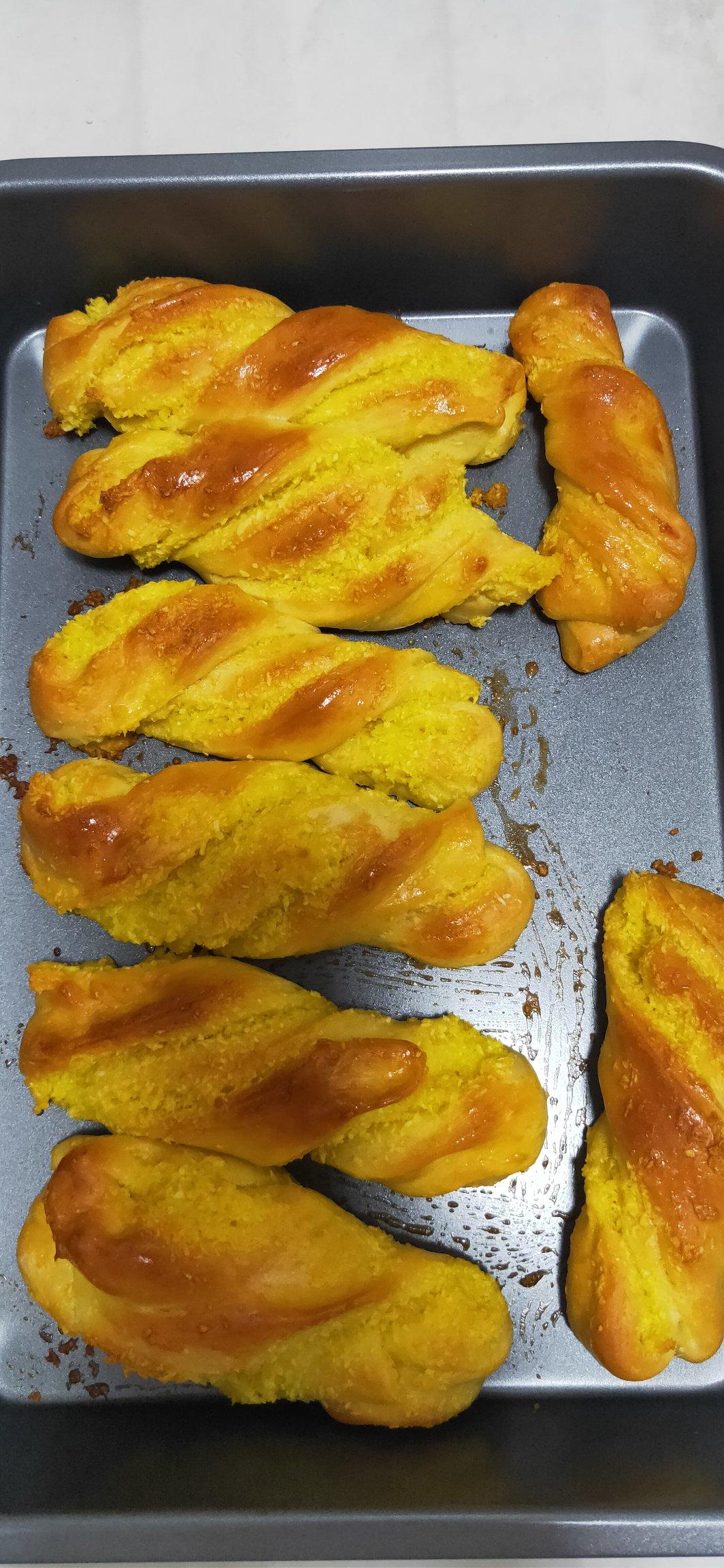 【SweetTables】奶香椰丝椰蓉面包