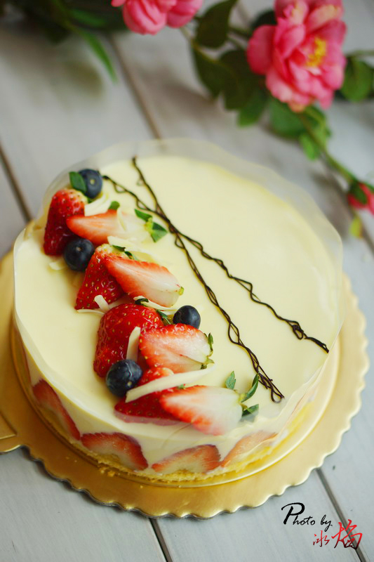 送给同事的生日蛋糕：La fraisier 草莓芙蕾杰蛋糕的做法