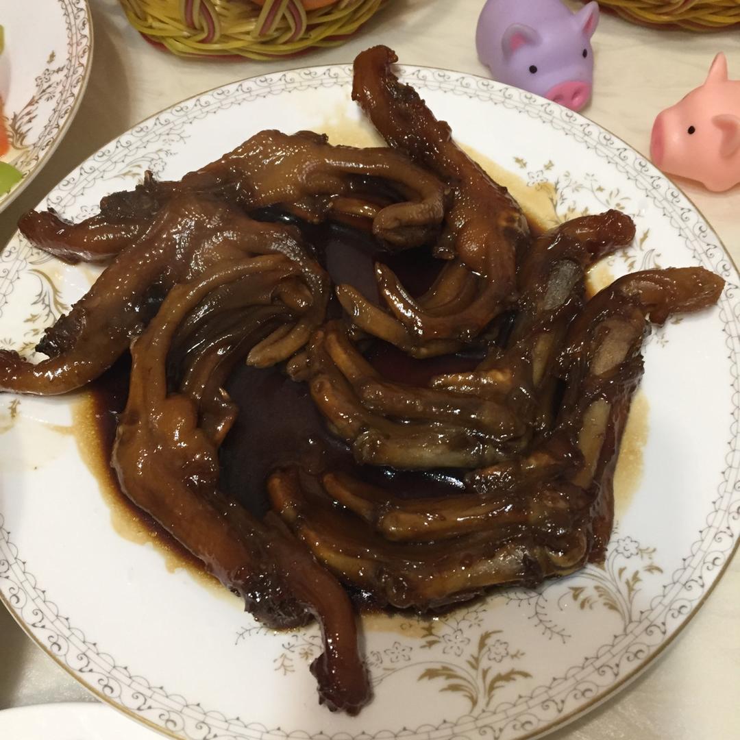 红烧鹅爪