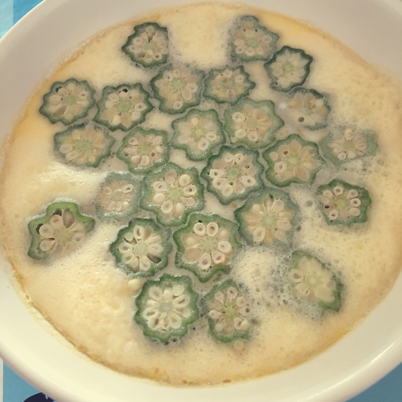 颜值控-做一朵开在碗里的花秋葵蒸水蛋