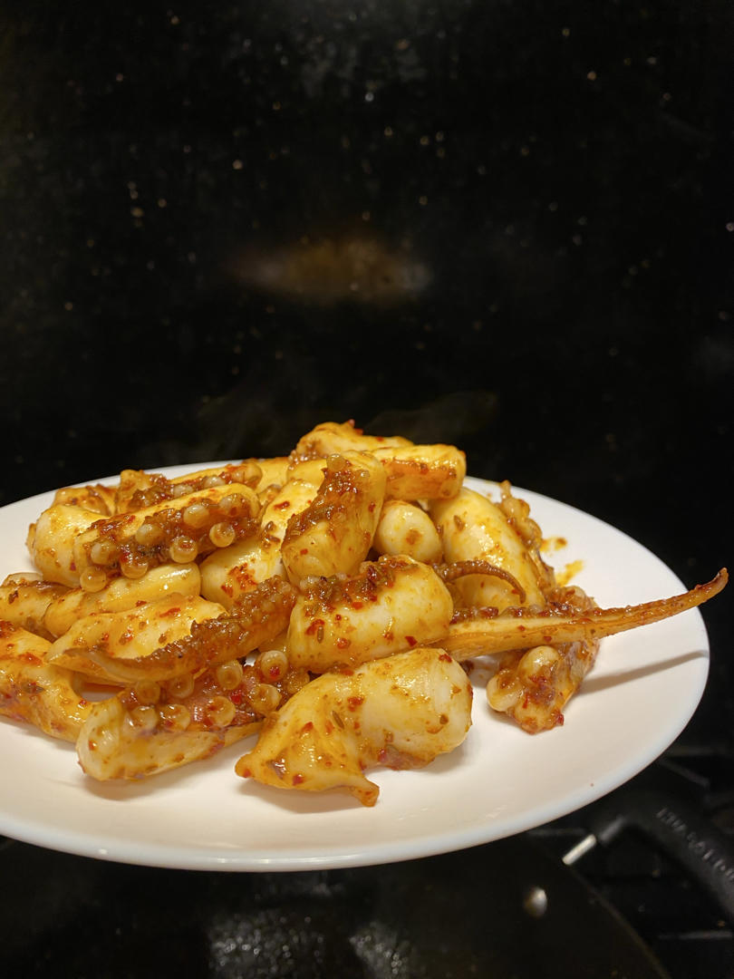 香辣鱿鱼须 赛过铁板的味道