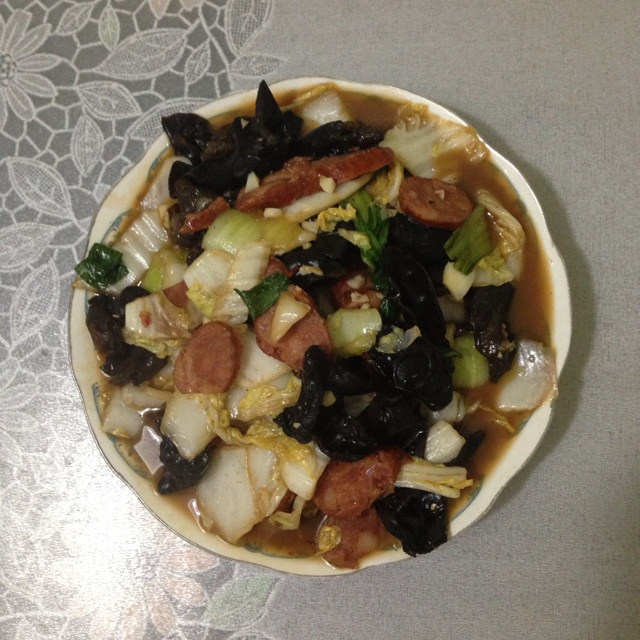 白菜木耳炒火腿