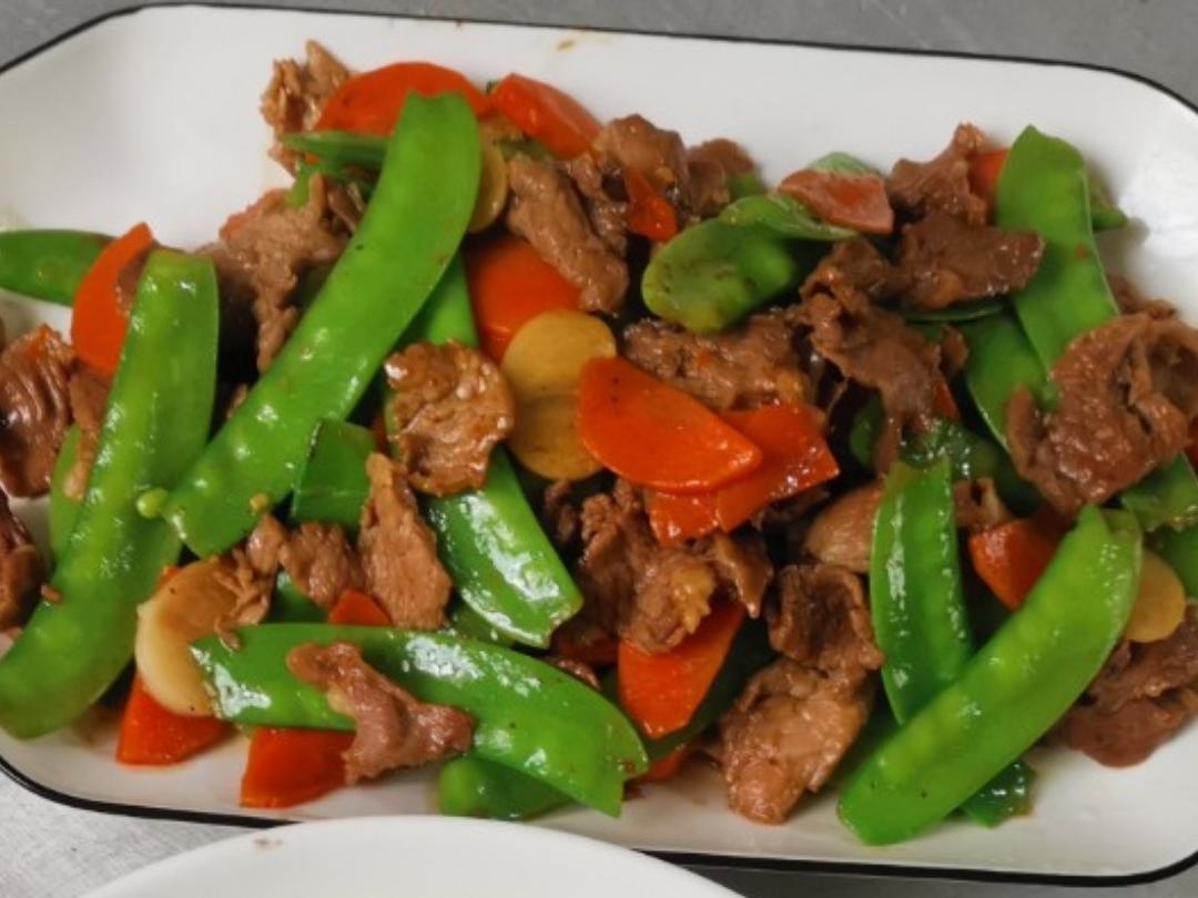 嫩炒牛肉片～～简单快手菜