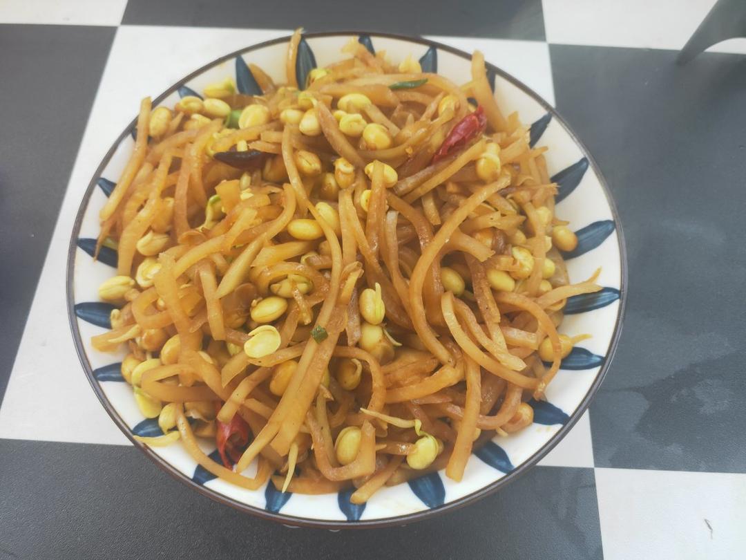 咸菜炒黄豆