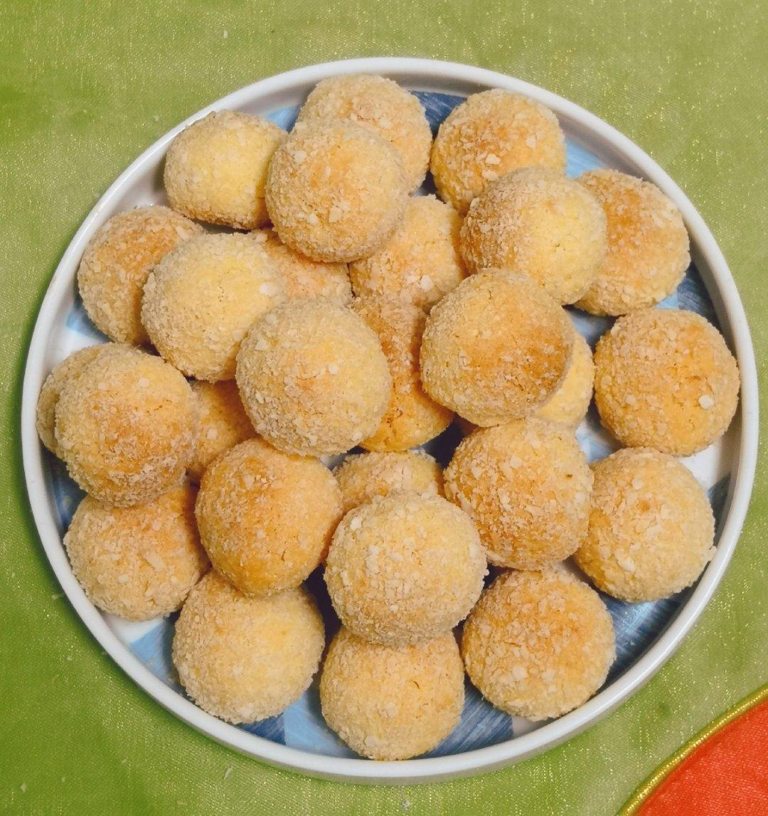 黄金椰丝球