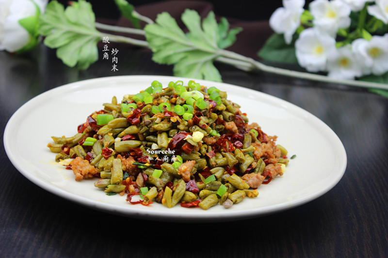 节后开胃菜，酸豆角炒肉末