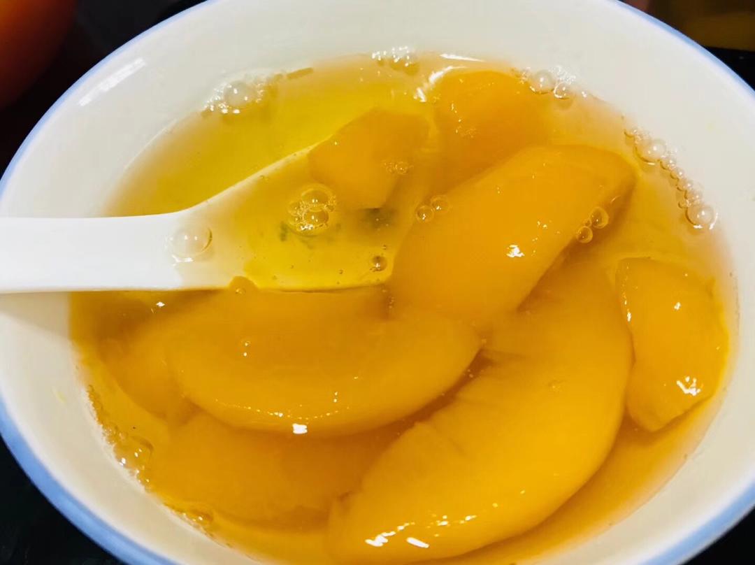黄桃罐头
