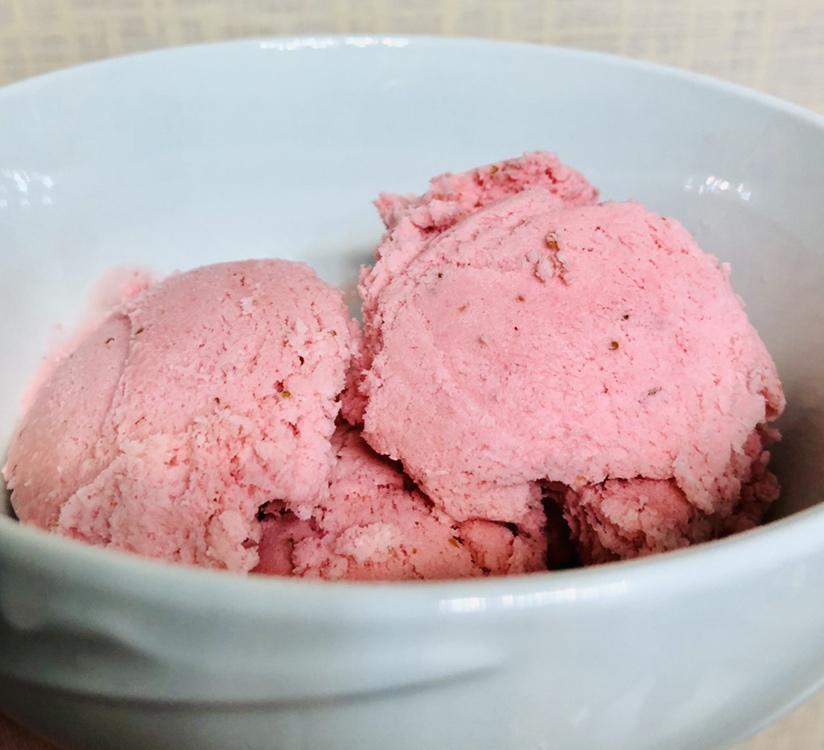 【菓子学校】草莓牛奶冰淇淋