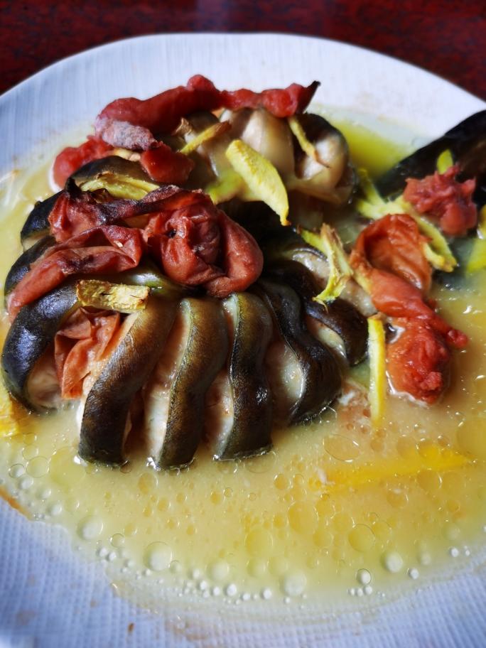 一步到位的酸梅黑耳鳗鱼（黑耳麻）