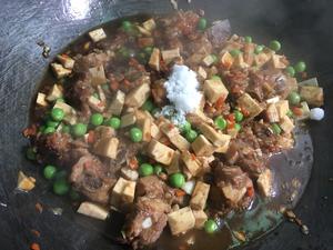 电饭煲香芋排骨饭的做法 步骤4