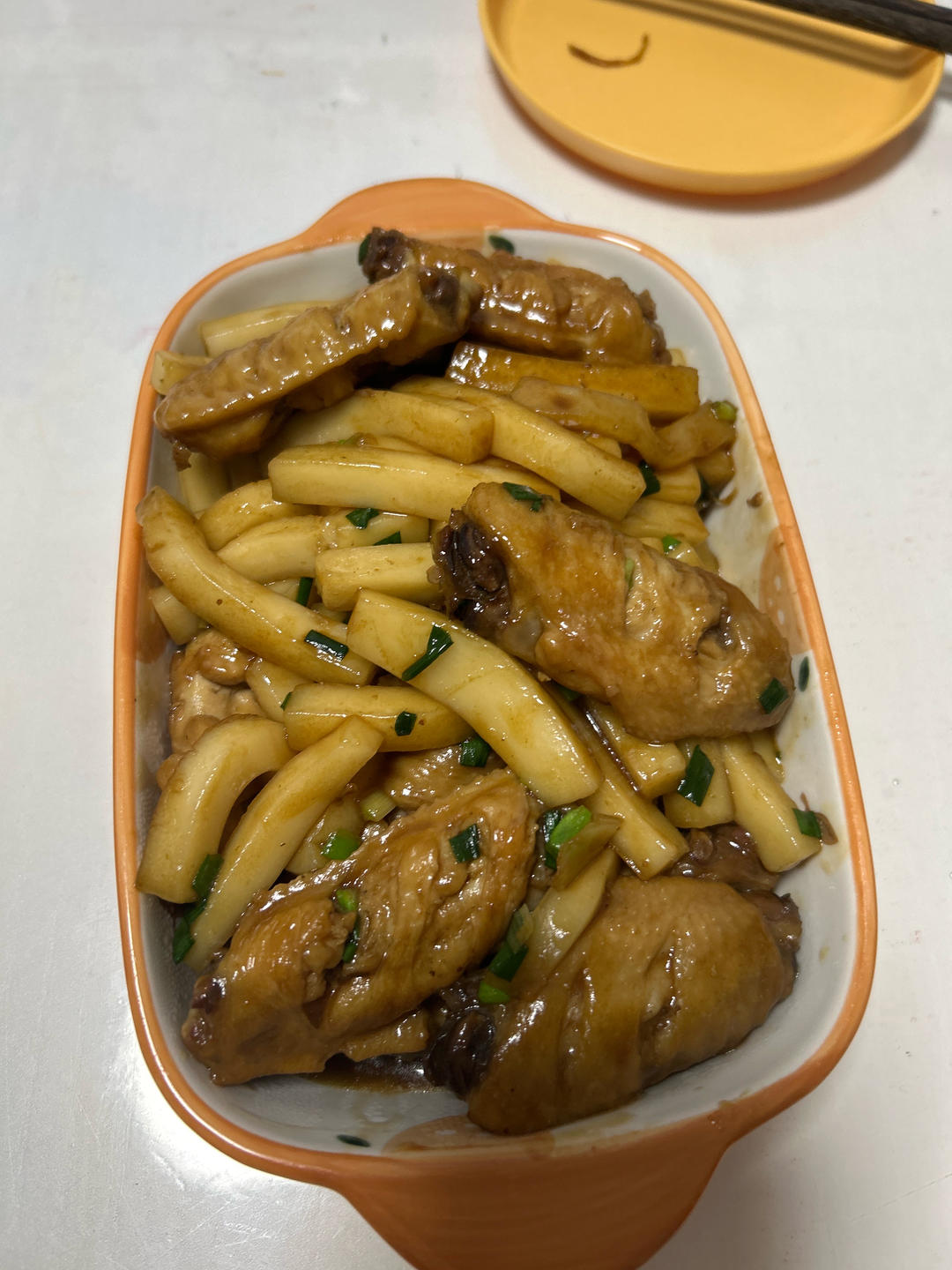 爽口年菜系列之可乐鸡翅炒年糕
