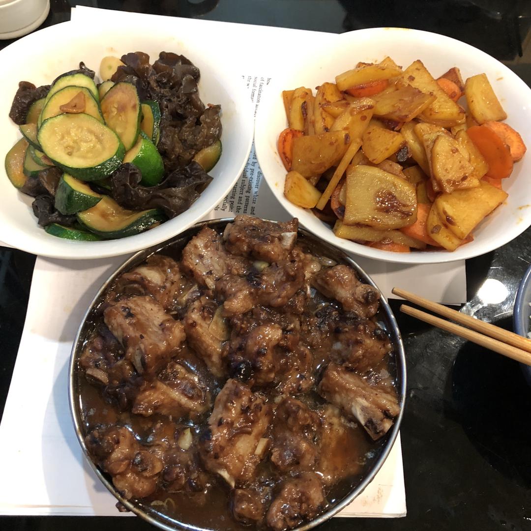 胡萝卜炒土豆片