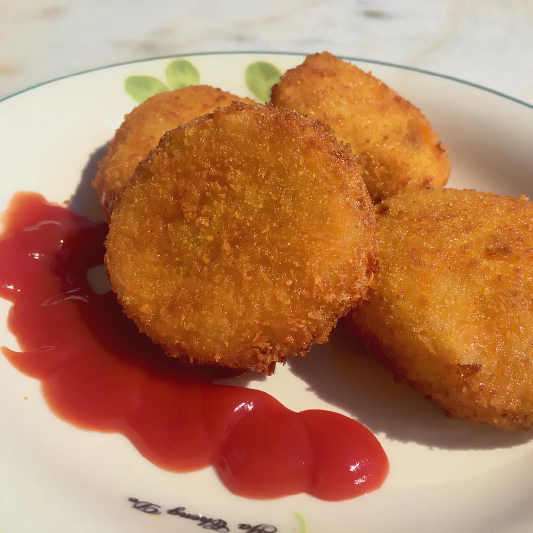 可乐饼 （肉末洋葱土豆饼）