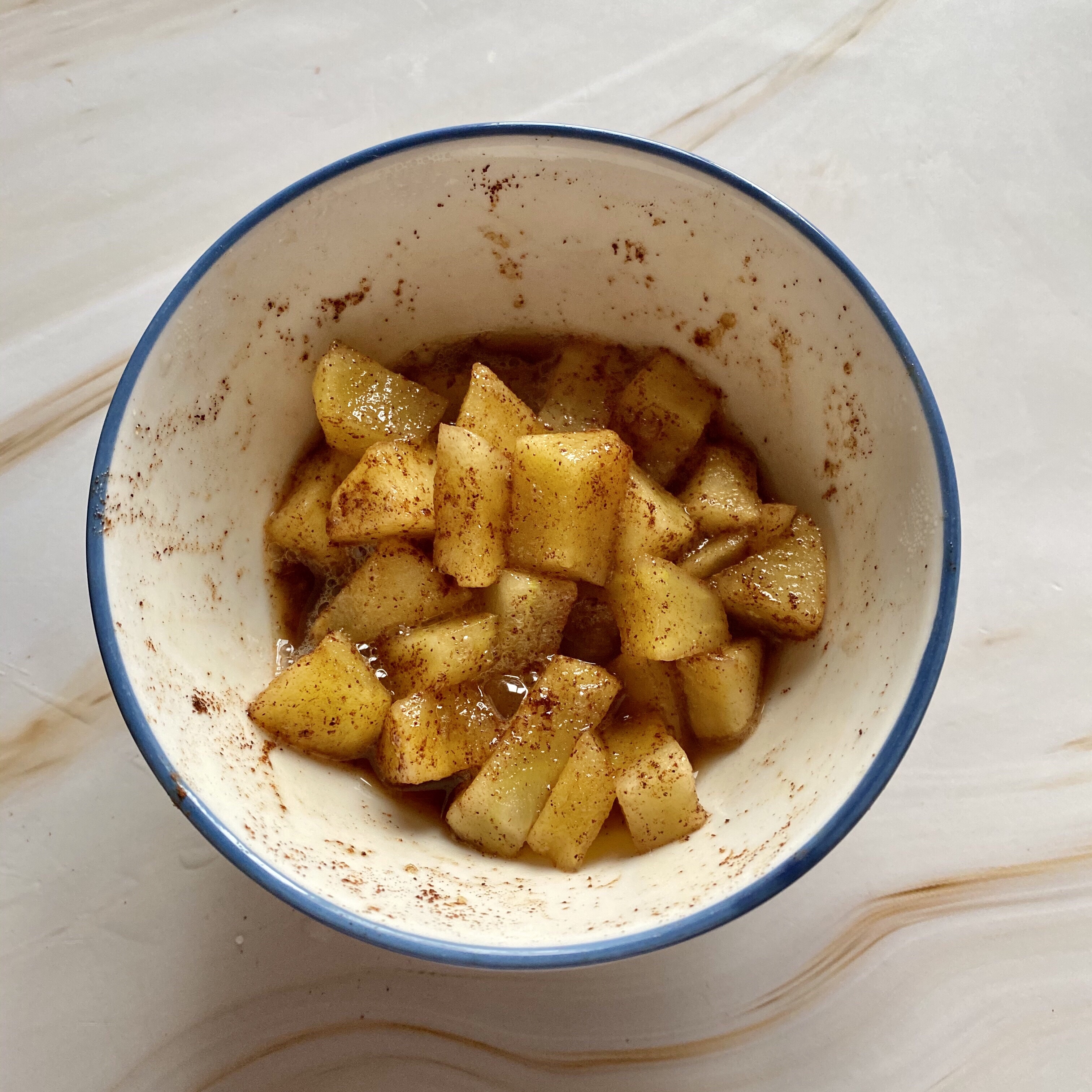 快手蜂蜜肉桂苹果燕麦粥的做法 步骤4