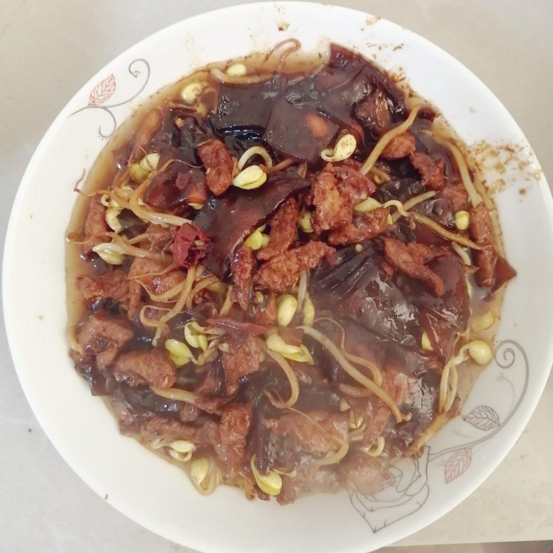 黄豆芽炒粉皮肉