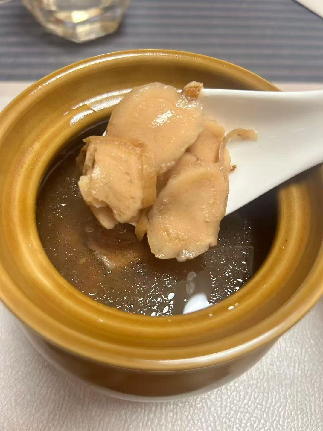 老高丽参炖鸽子汤