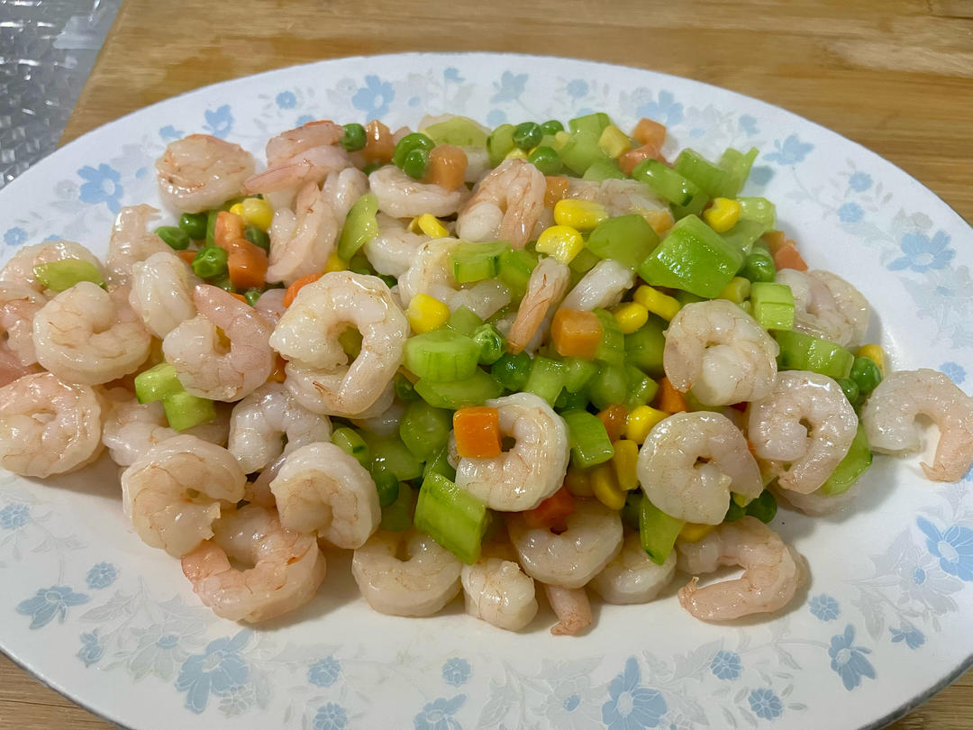 三色炒虾仁
