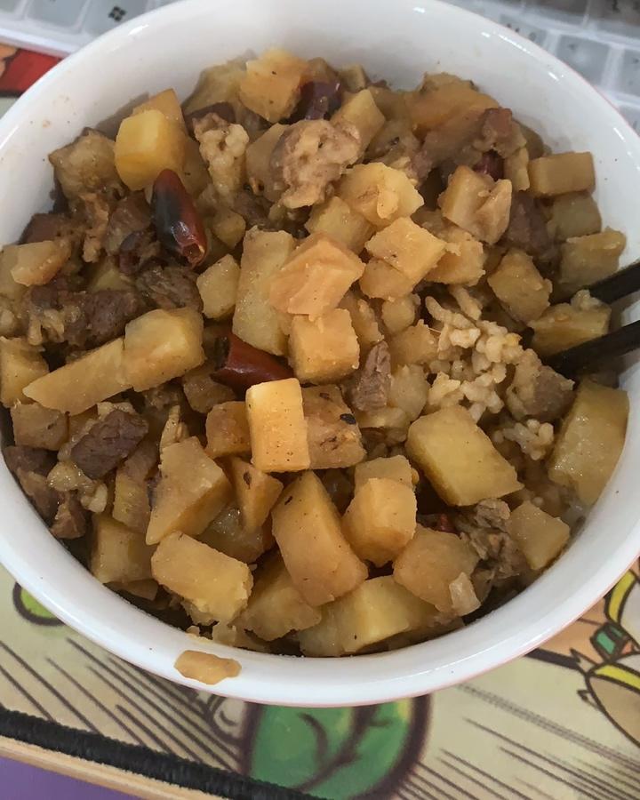 土豆烧牛肉