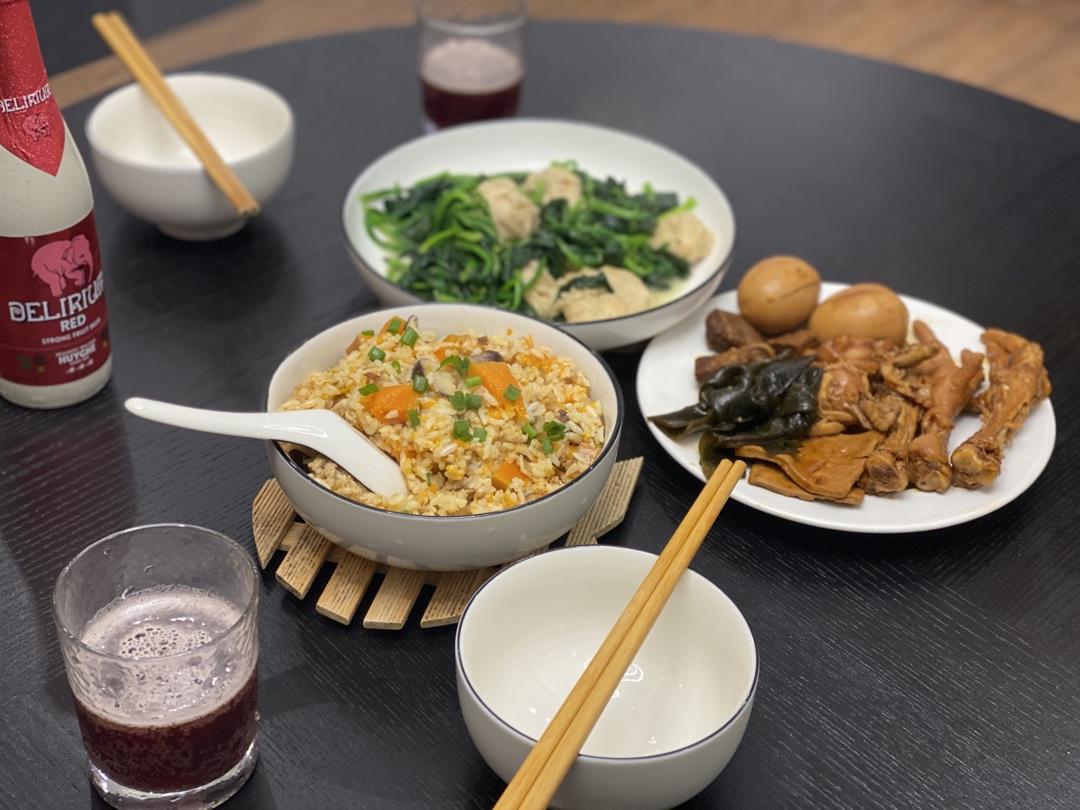 美味到不行的南瓜饭