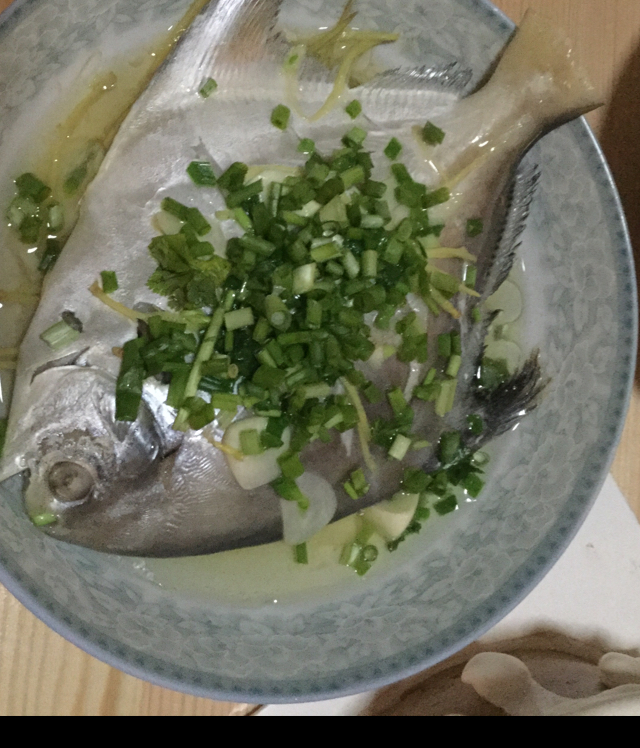 清蒸鲳鱼