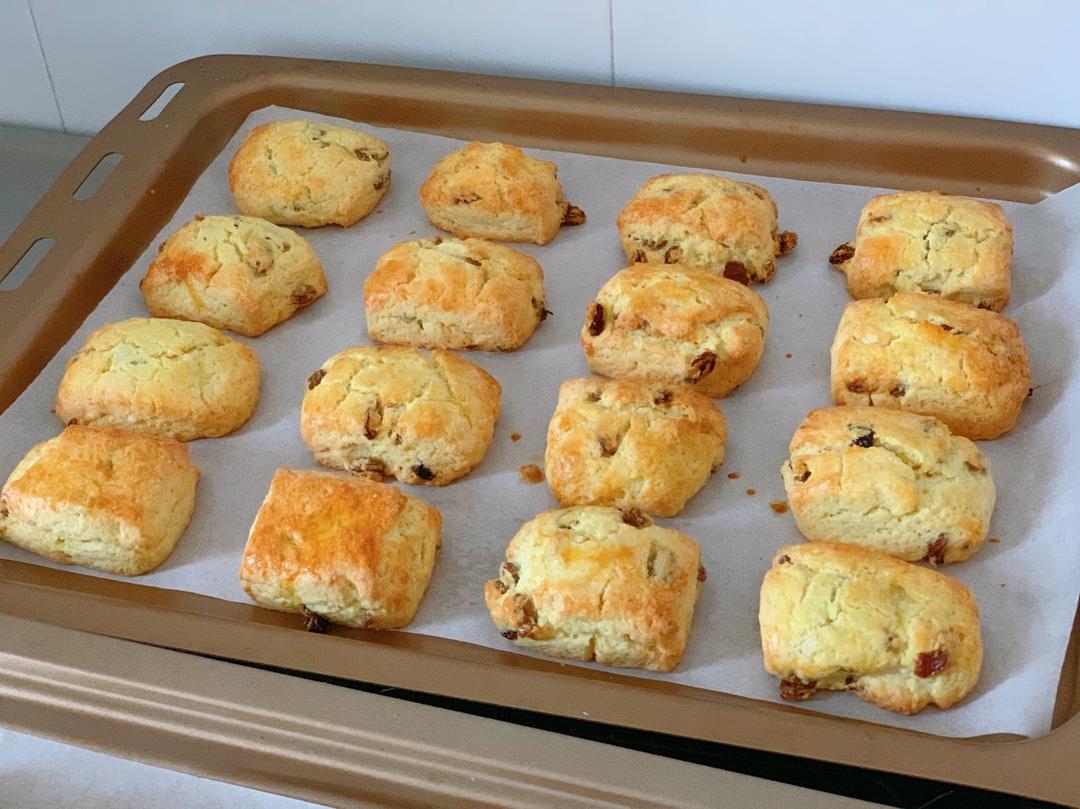 淡奶油司康的做法