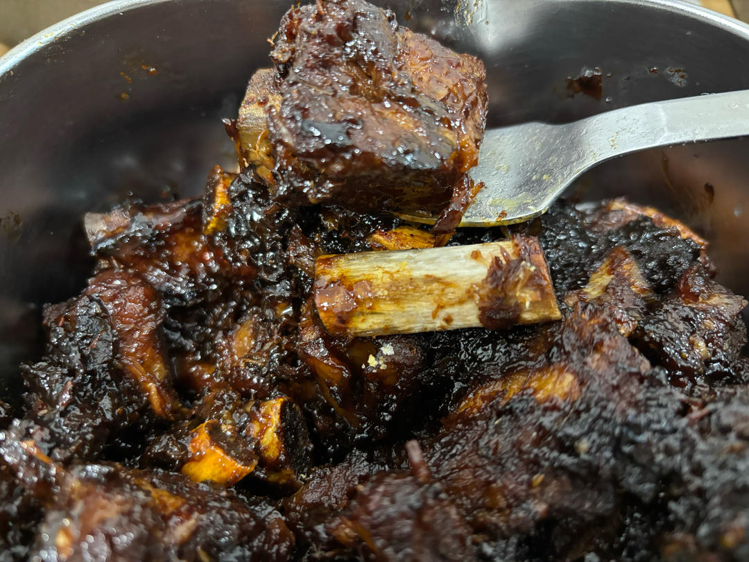酸酸甜甜的梅子酱排骨