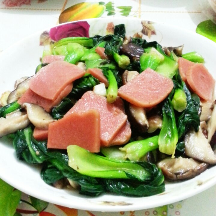 分享作品晚餐612016年4月7日#晚餐612016年4月7日#火腿香菇烧油菜