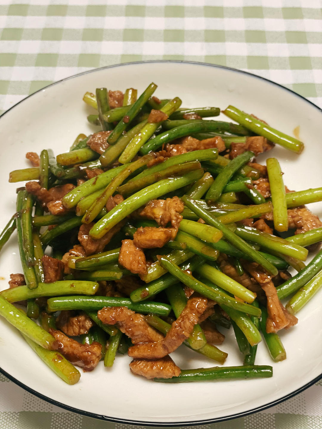 肉丝炒蒜苗