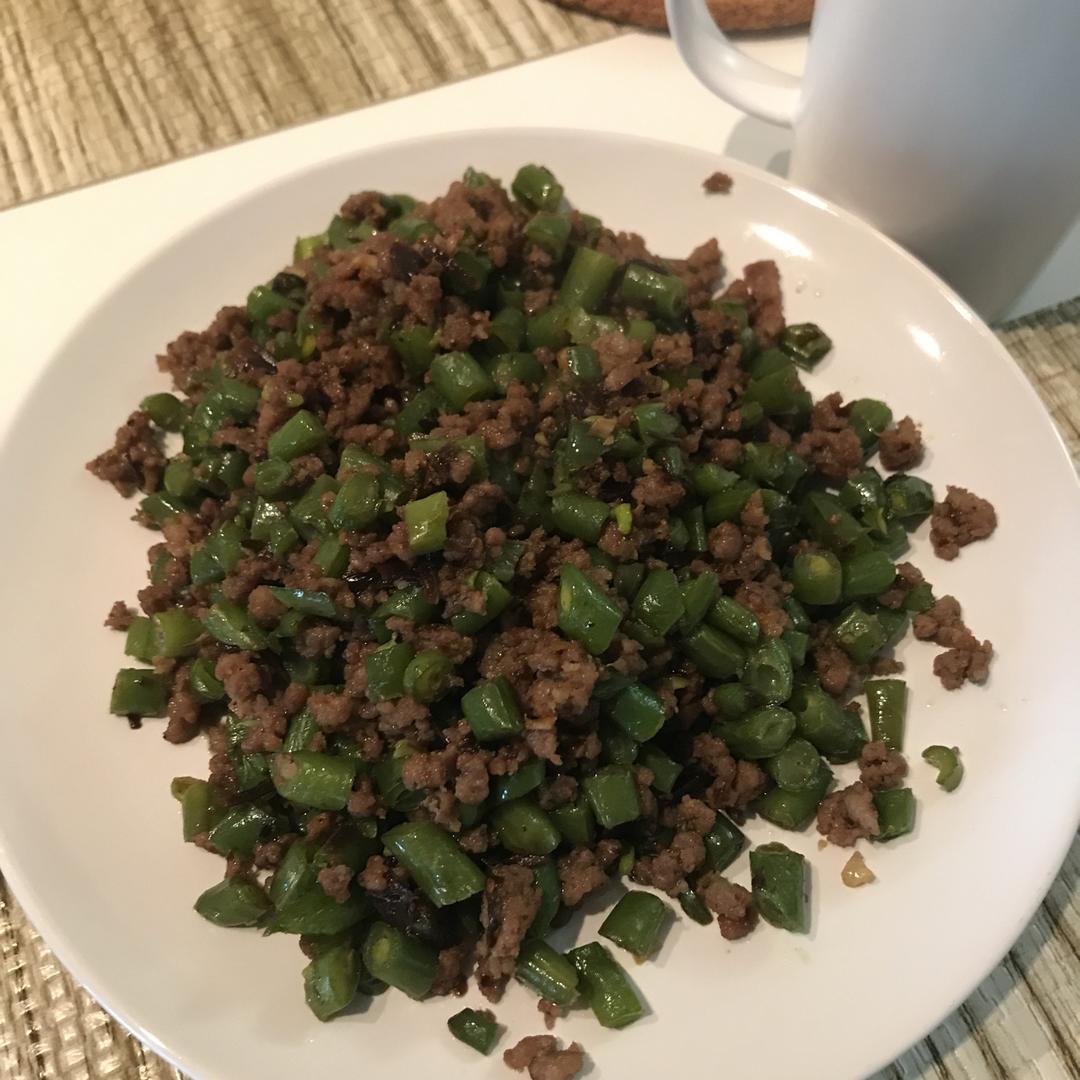 榄菜肉末四季豆