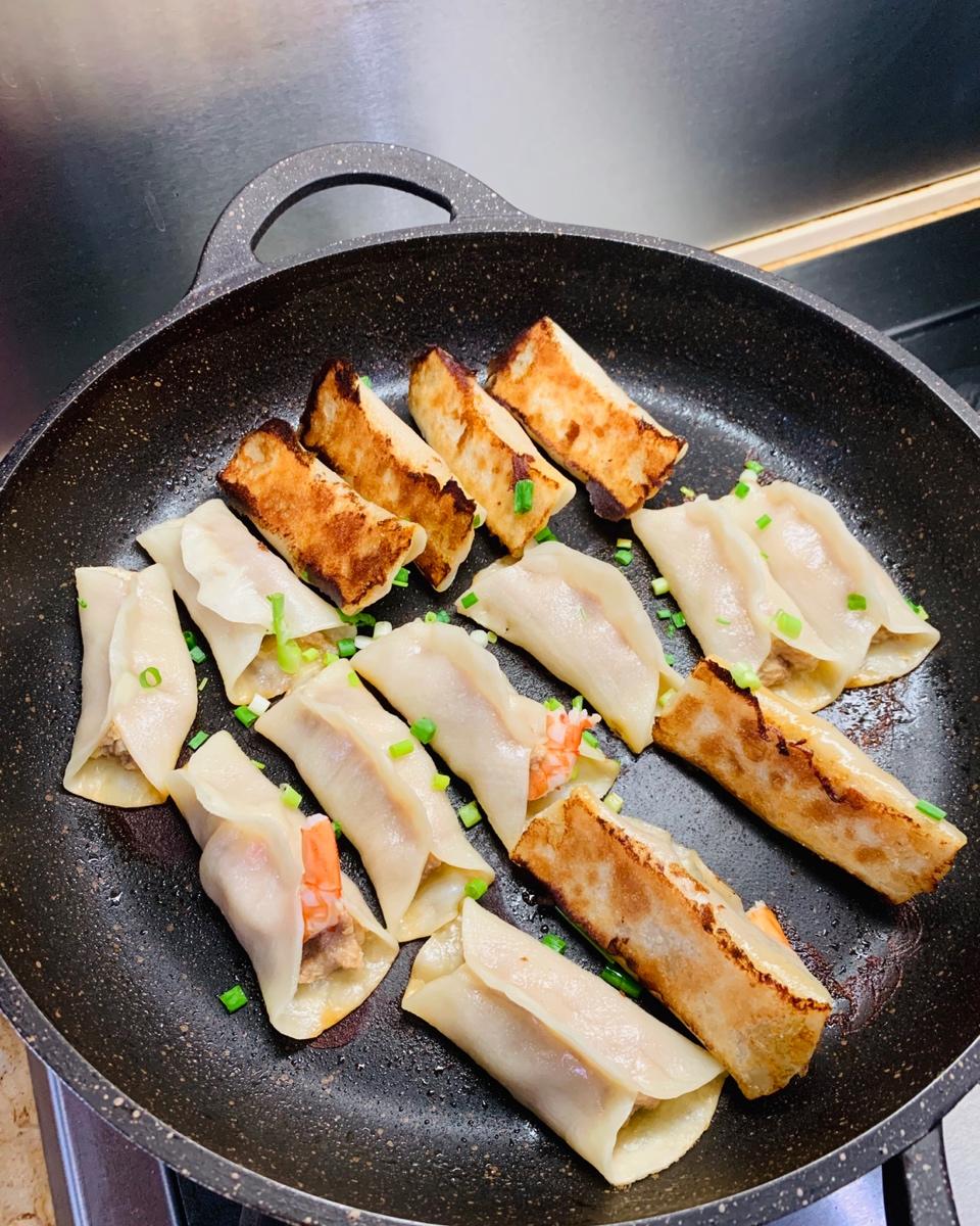 猪肉白菜锅贴